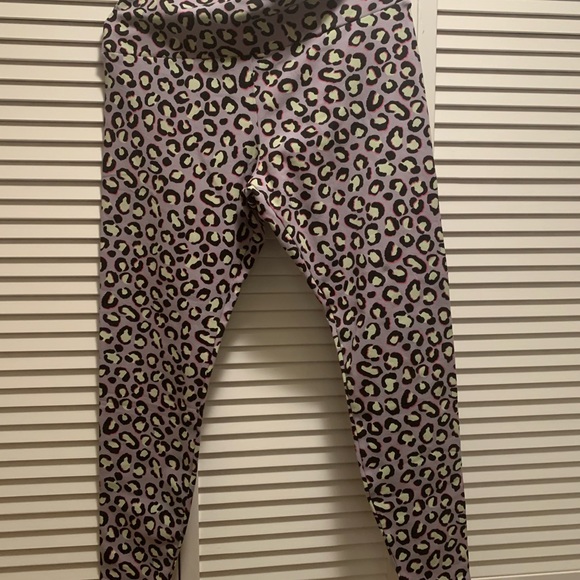 UGG MULTI COLOR LEGGING. - Picture 5 of 5